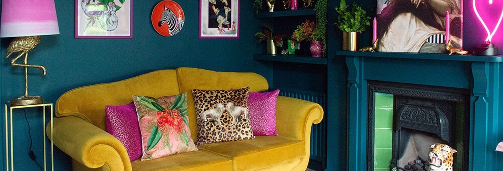 Embrace all things colour and pattern with our bold selection of sofas. Think hot pinks and luxurious velvet finishes.
Don't forget to accessorise with a clashing scatter cushion or two.