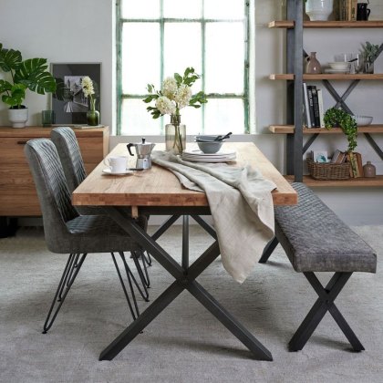 Carter Round Dining Table