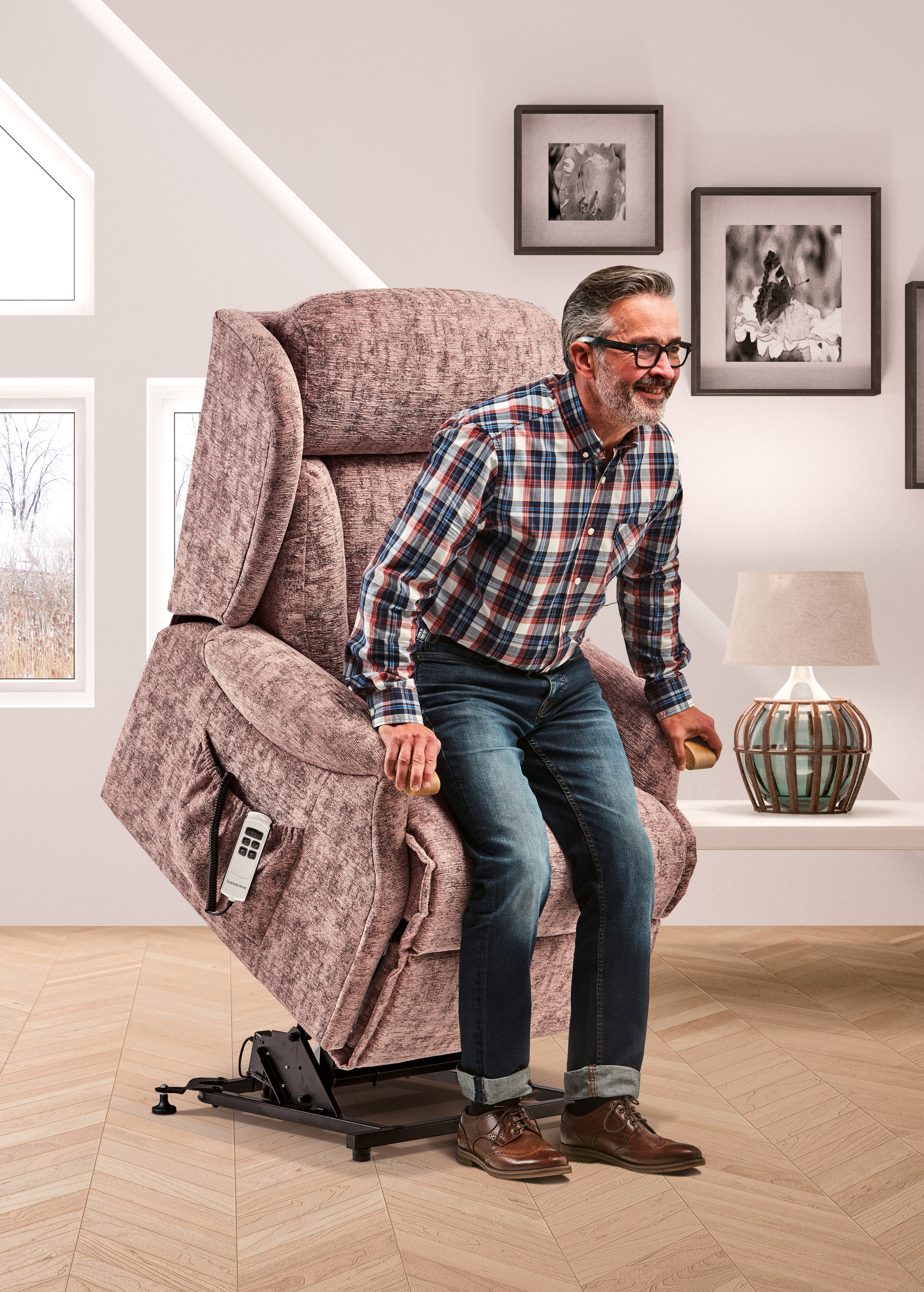 Cartmel Knuckle Royale 2-motor Electric Riser Recliner Cartmel Knuckle Royale 2-motor Electric Riser Recliner