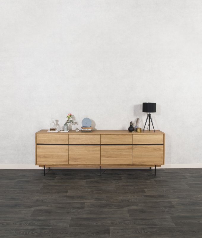 Elegant Sideboard with 4 Doors & 4 Drawers Elegant Sideboard with 4 Doors & 4 Drawers